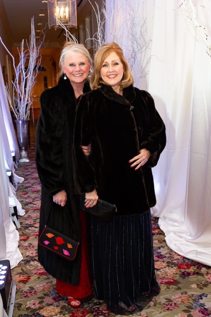Junior League of Houston Charity Ball at the Junior League (Photo by Nikky LaWell Photography)