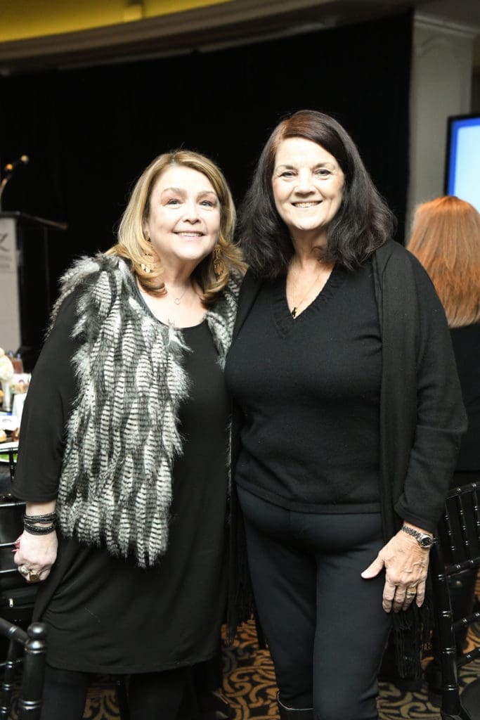  Marilu Garza and Peggie Kohnert at El Centro  de Corazón luncheon (Photo by Daniel Ortiz)