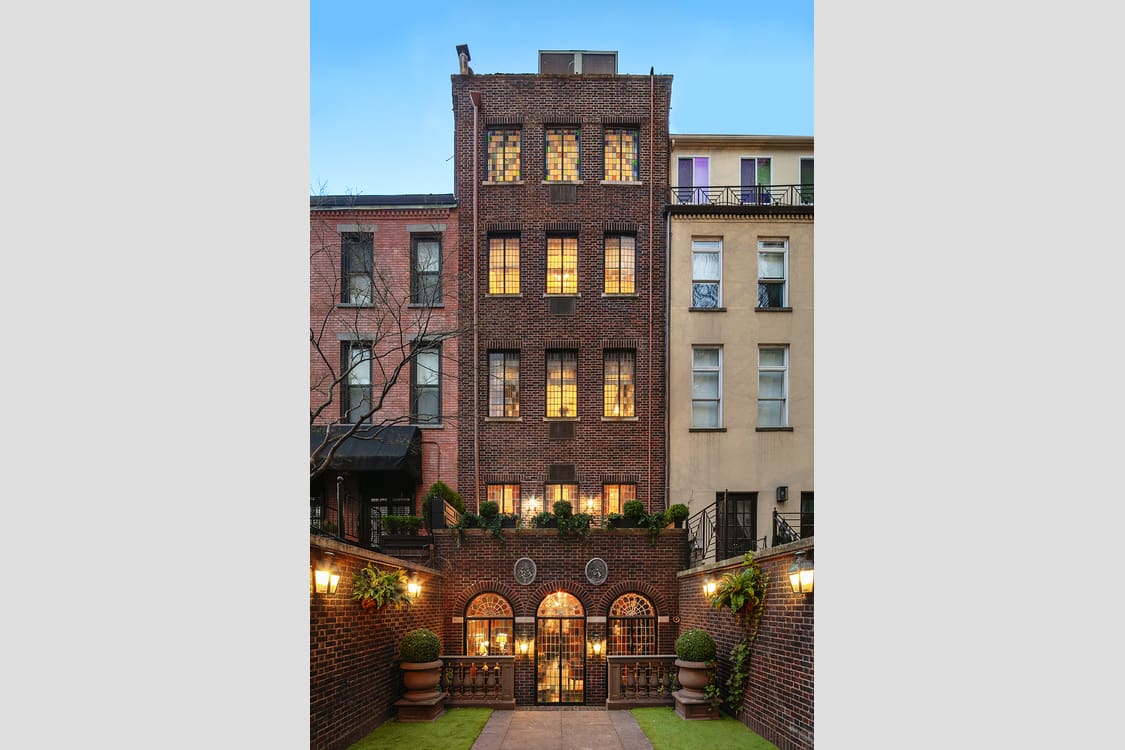 211 East 62nd, Upper East Side (Photo by Will Ellis/ DDReps )