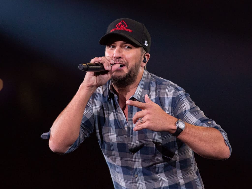 Luke Bryan knows how to flirt with a crowd. (Photo by F. Carter Smith )