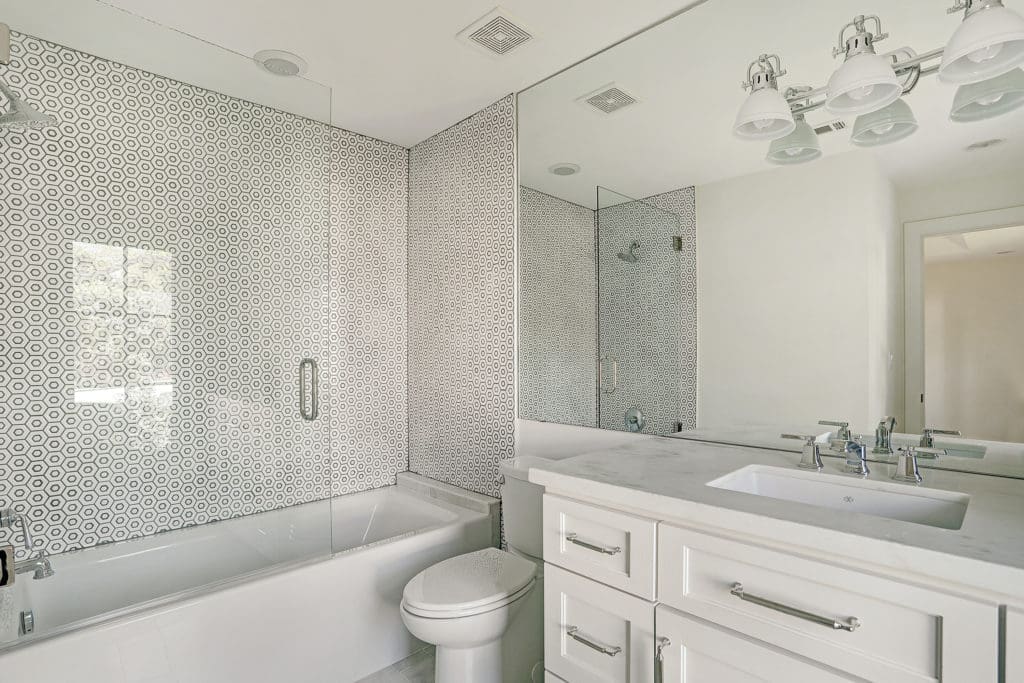 A secondary bath.