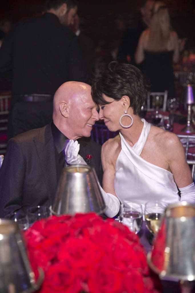 Lester and Sue Smith shared a lifetime of loving and giving.