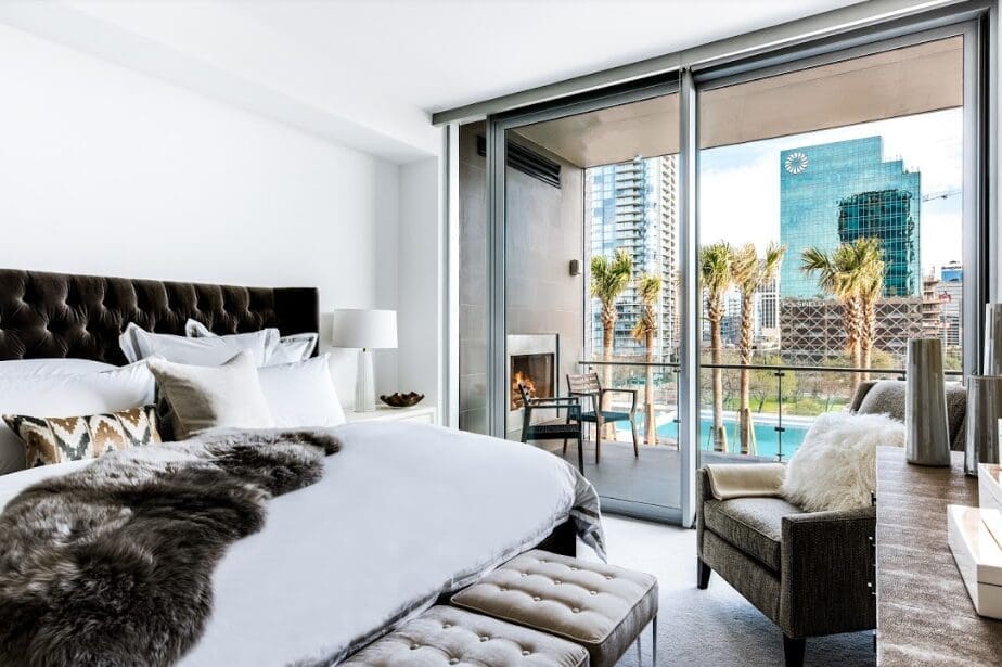 World-renowned French architect Jean-Michel Wilmotte is responsible for the design. 