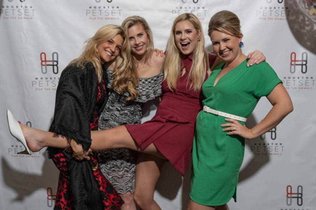 Carson Brown, Kinsey Walsh, Shannon Young, Hannah Speaker at the Club PetSet Young Professionals party. (Photo by Kathlyn Dragna Photography)