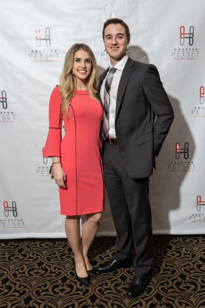 Hannah & Tyler Thomas at the Club PetSet Young Professionals party. (Photo by Kathlyn Dragna Photography)