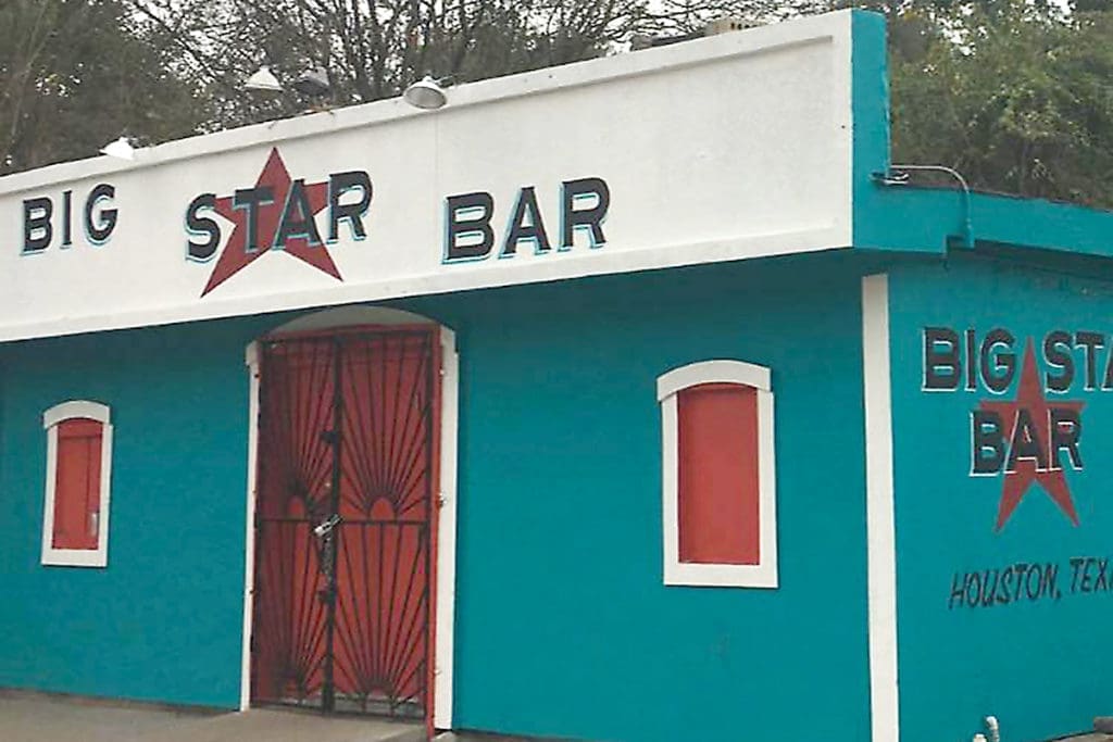 Classic Heights Dive Bar is Closing, Leaving a Wild Legacy of Cat Weddings and Puppet Hijinks