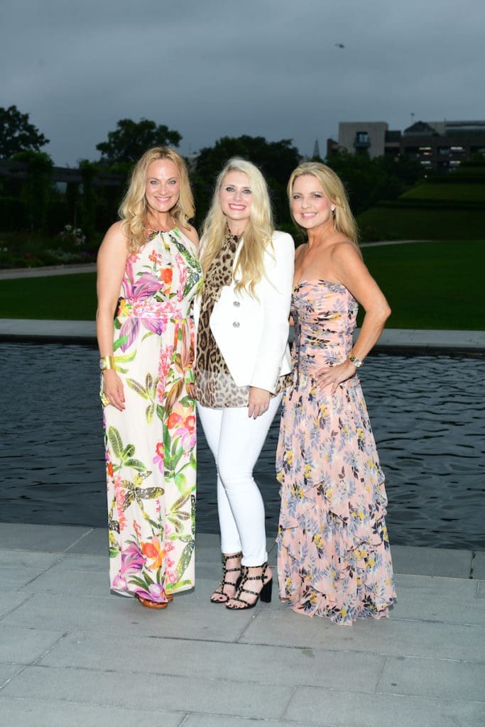 Chairs Christine Falgout, Rachel Regan, Melissa Juneau at the Children's Memorial Hermann event at McGovern Centennial Gardens. (Photo by Daniel Ortiz)