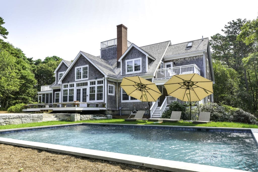Luxury rental homes feature pools, state-of-the-art kitchens and incredible views.