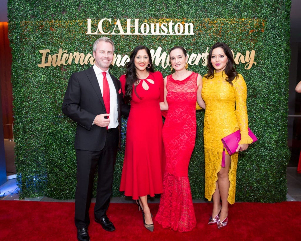 Emcees Justin Stapleton and Dr. Sippi Khurana with co-chairs Toni Tate and Rekha Muddaraj at the LCA Houston International Mother's Day Soirée. (Photo by Sonya Abid)