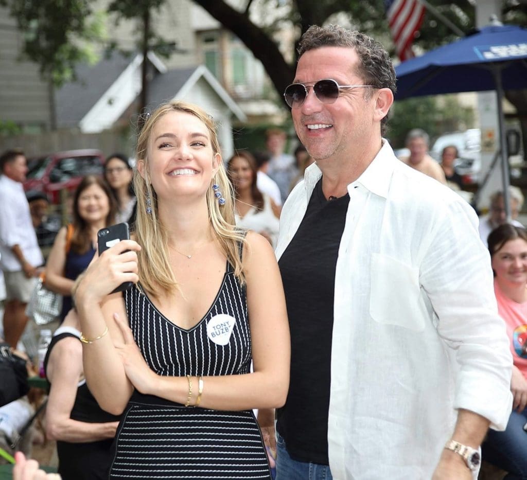Frances Moody & Tony Buzbee hosts for the Pet Rally advocating action on behalf of the city's homeless animals. (Photo by Quy Tran)