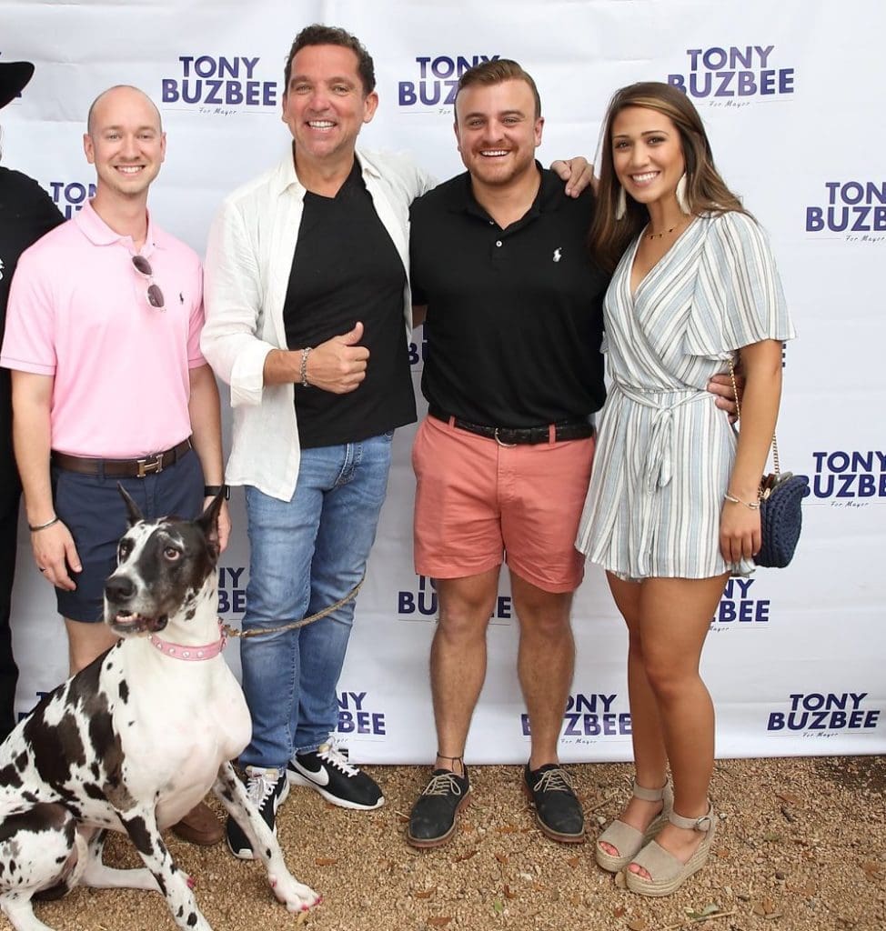 Aaron Sims, Tony Buzbee, Johnny & Heather Dailey at the Pet Rally at NettBar. (Photo by Quy Tran)