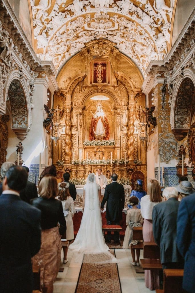 Tessa Mugica — formally Teresa Mugica Montana, Baroness of Essendine — and Robert Montana enjoyed an international wedding to remember. (Photo by Ernesto Villalba)