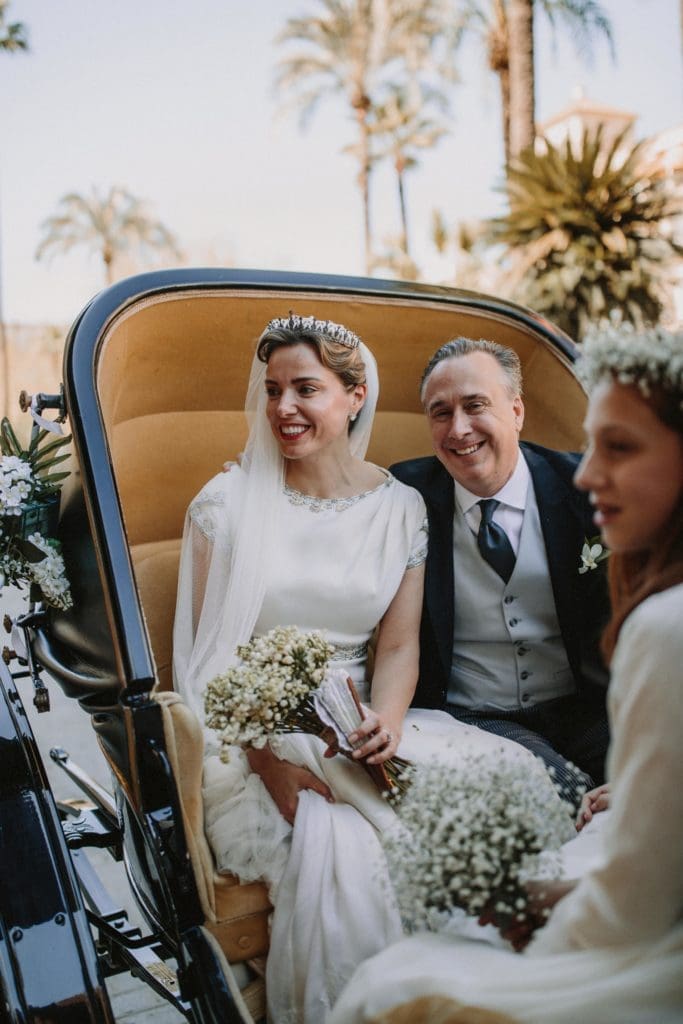 Bride Tessa Mugica and groom Robert Montana (Photo by Ernesto Villalba)