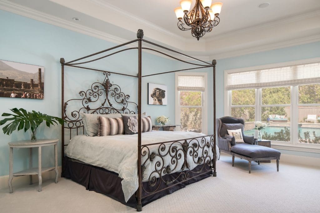 There are five bedrooms.