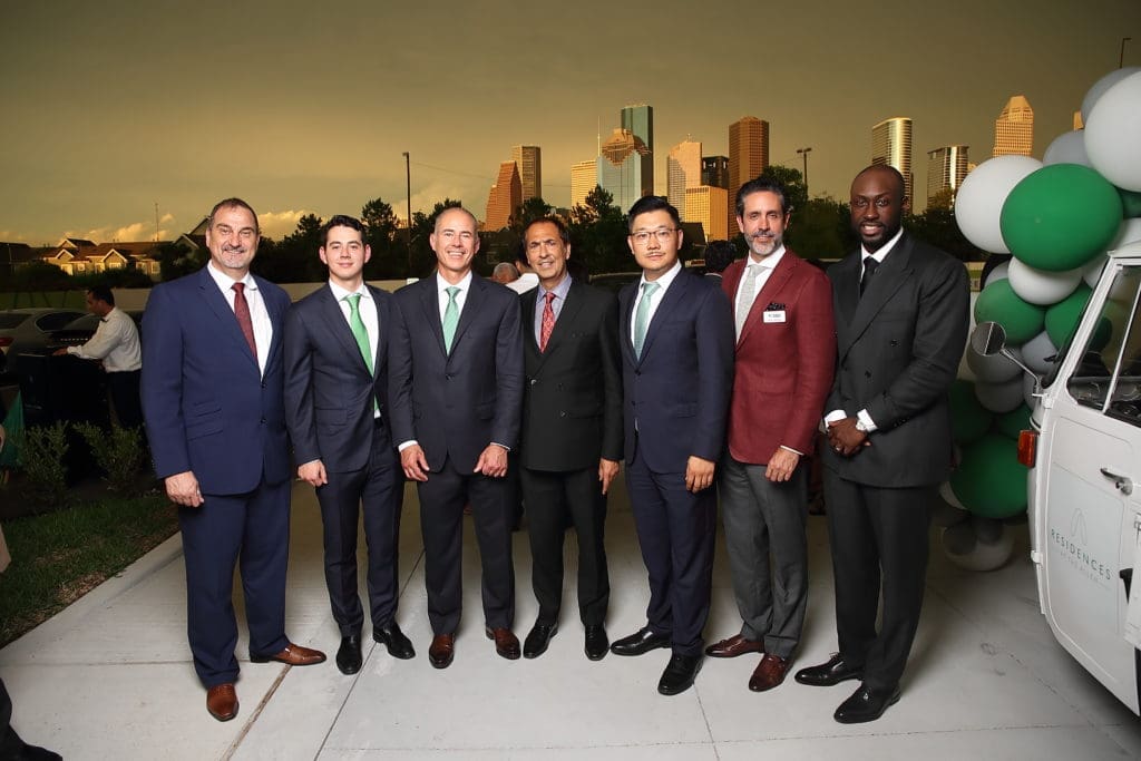 Armin Deutsch, Roberto Contreras IV, Roberto Conteras, Moez Mangalji, David Du, Emilio Guzman, Acho Azuike (Photo by Quy Tran)