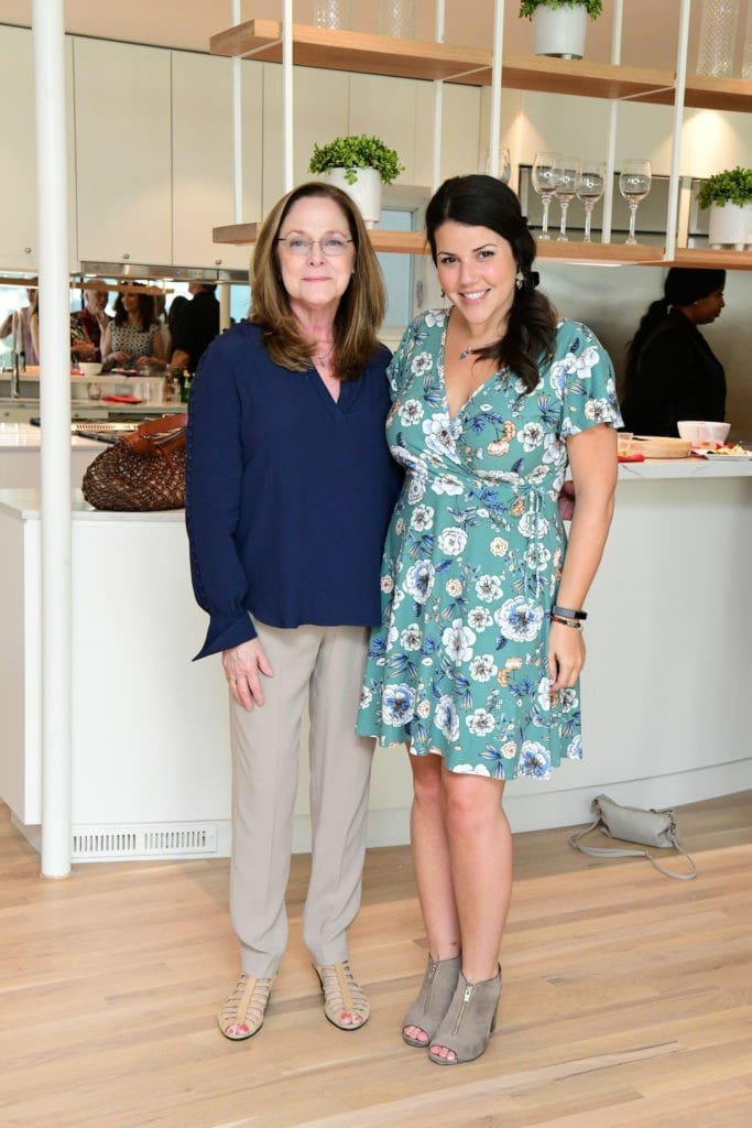Marie Caplan, Samantha Hoffer (Photo by Daniel Ortiz)
