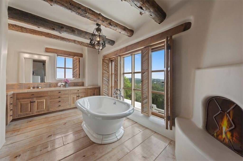 What a great place for a soak. 