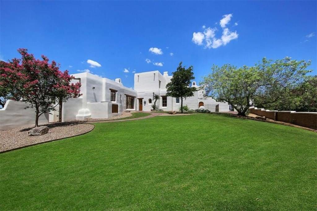 This San Antonio stunner is up for $8.9 million. 