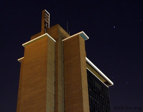 The building has long been neglected. (Photo by The Arch-ive)