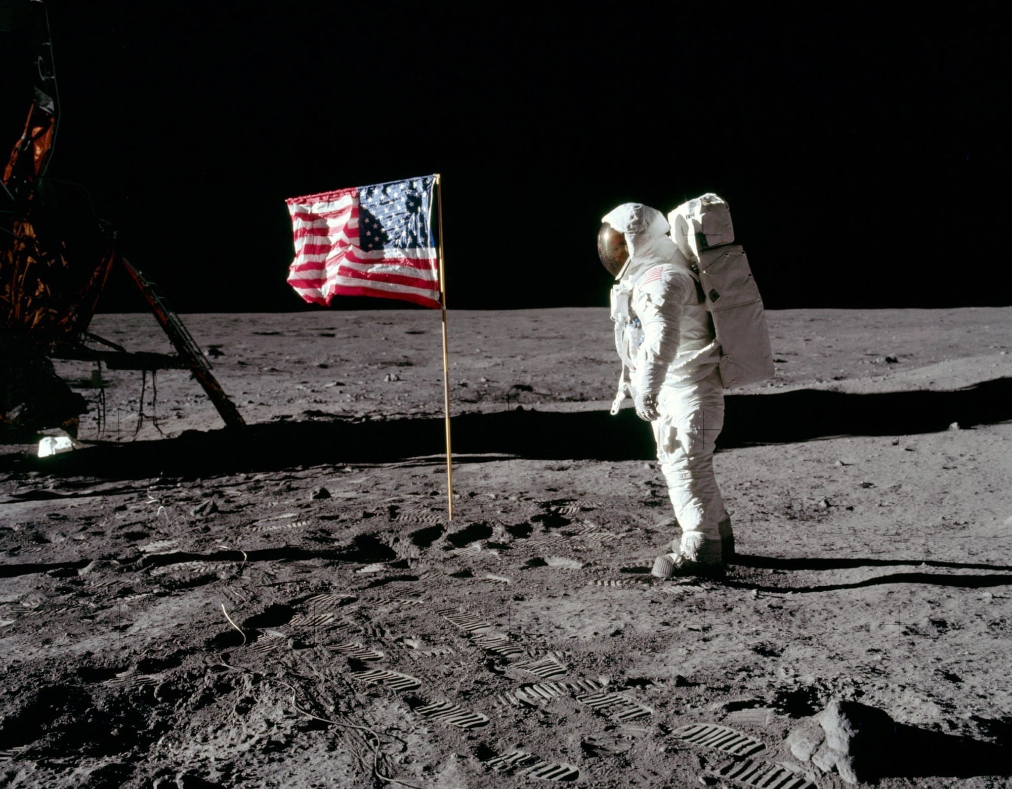 apollo 11 mission report (Photo by Photos by NASA)
