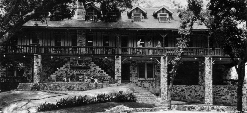 A historic view of the Heart O' the Hills cabin.
