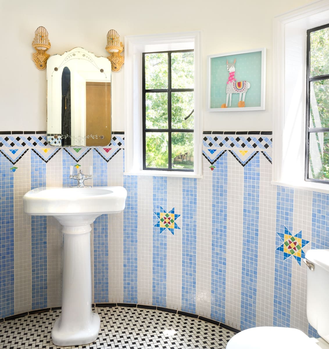 Stained glass windows and cabinet door fronts added some of the iconic Hutsell flare.  (Photo by Jenifer McNeil Baker)