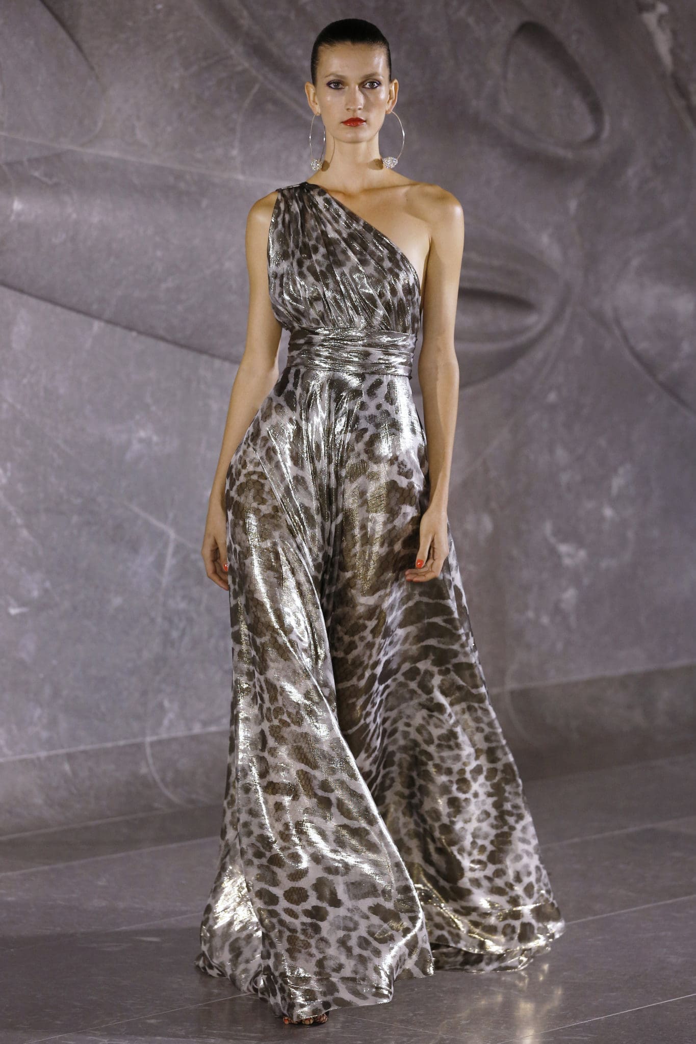Naeem Khan one-shoulder animal print lame gown. (Photo by Dan Lecca)