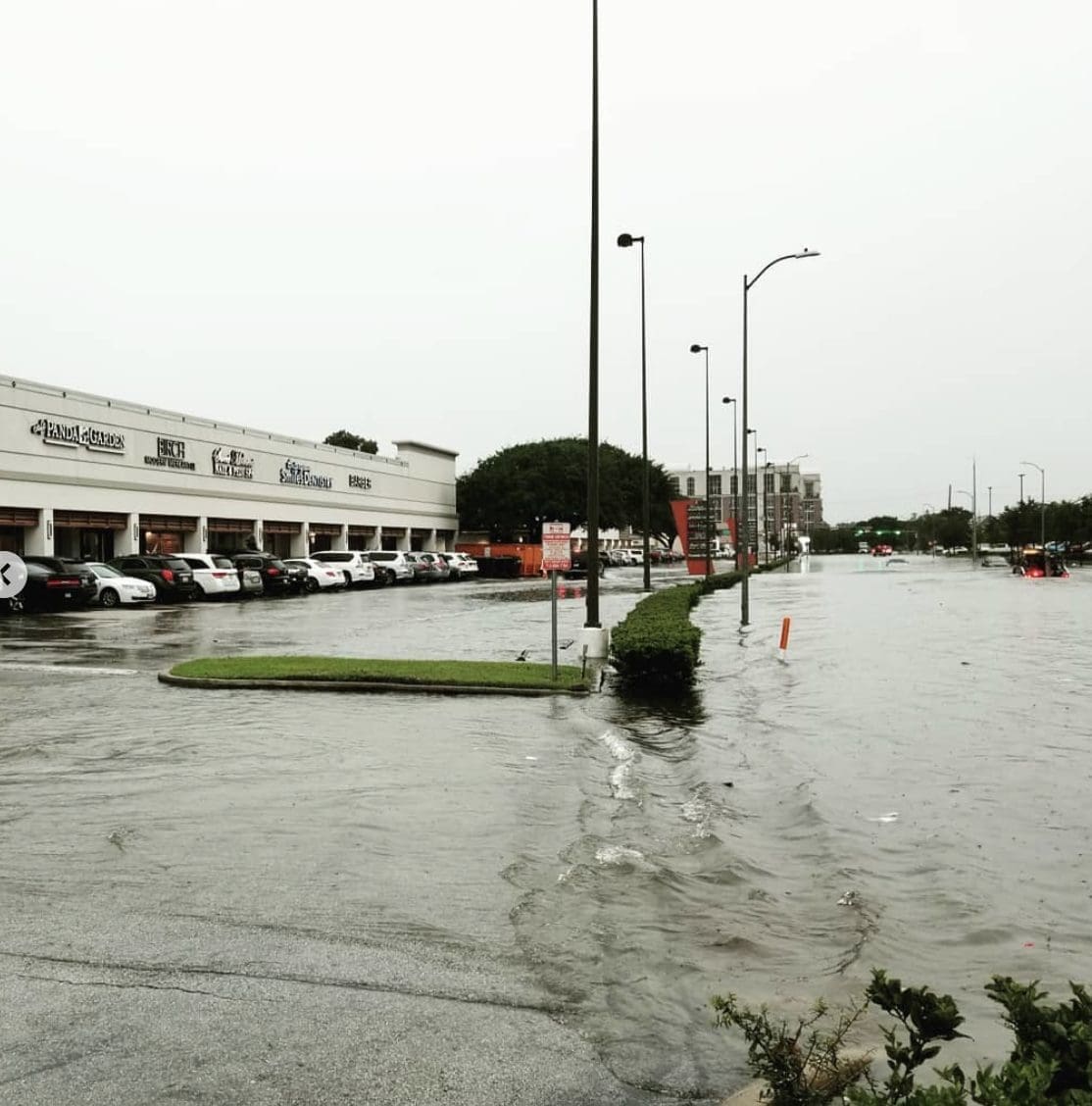 Scenes of the Houston flooding leave little doubt what the city is dealing with. (@michaelscookiejar)