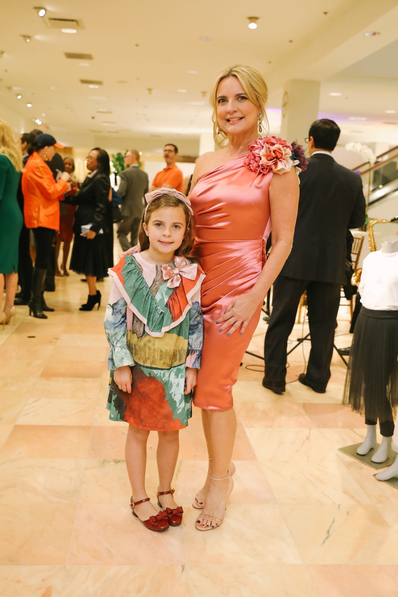 Scarlett Juneau, 8, and Best Dressed Honoree Melissa Juneau, who gave up her Astros tickets for Best Dressed honors (Photo by Johnny Than)