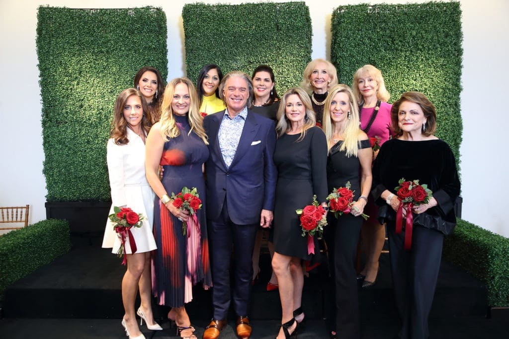 Houston’s Women of Substance Revealed to Roaring Cheers