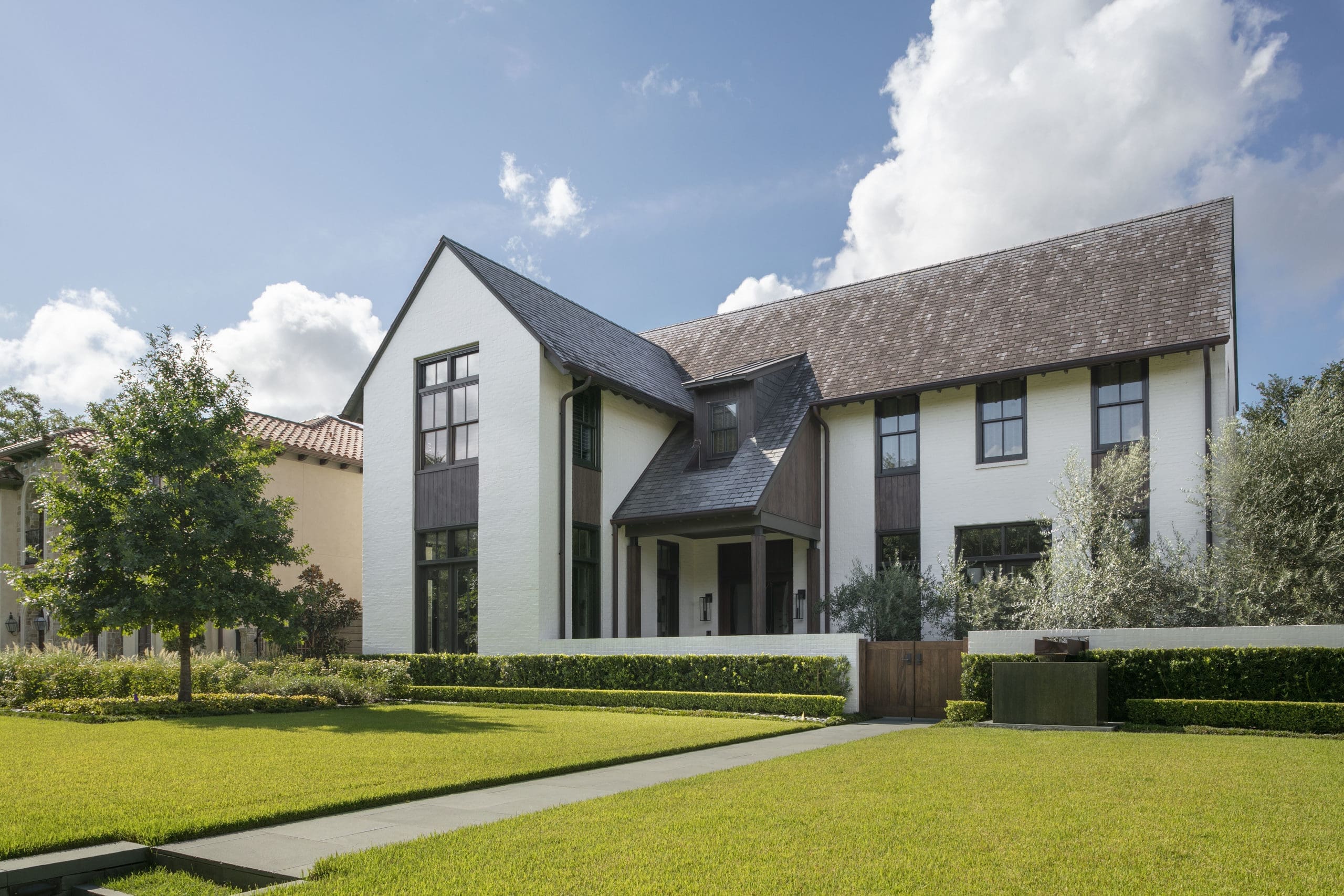 1915 North Boulevard, by Reagan Andre Architecture (Photo by Benjamin Hill Photography)