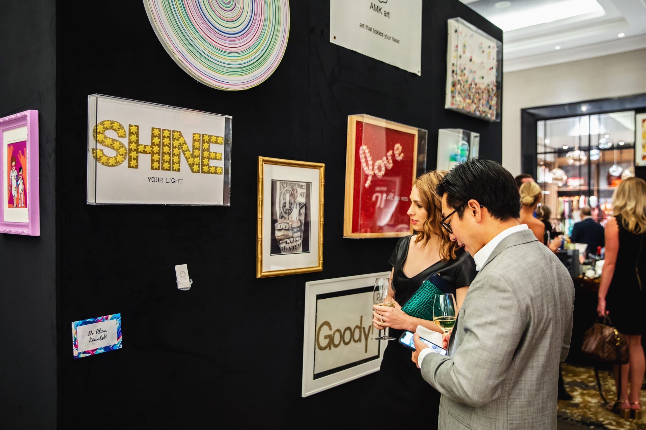 Drs. Taylor & Bradley Kim, painter (Photo by Mari Rice)