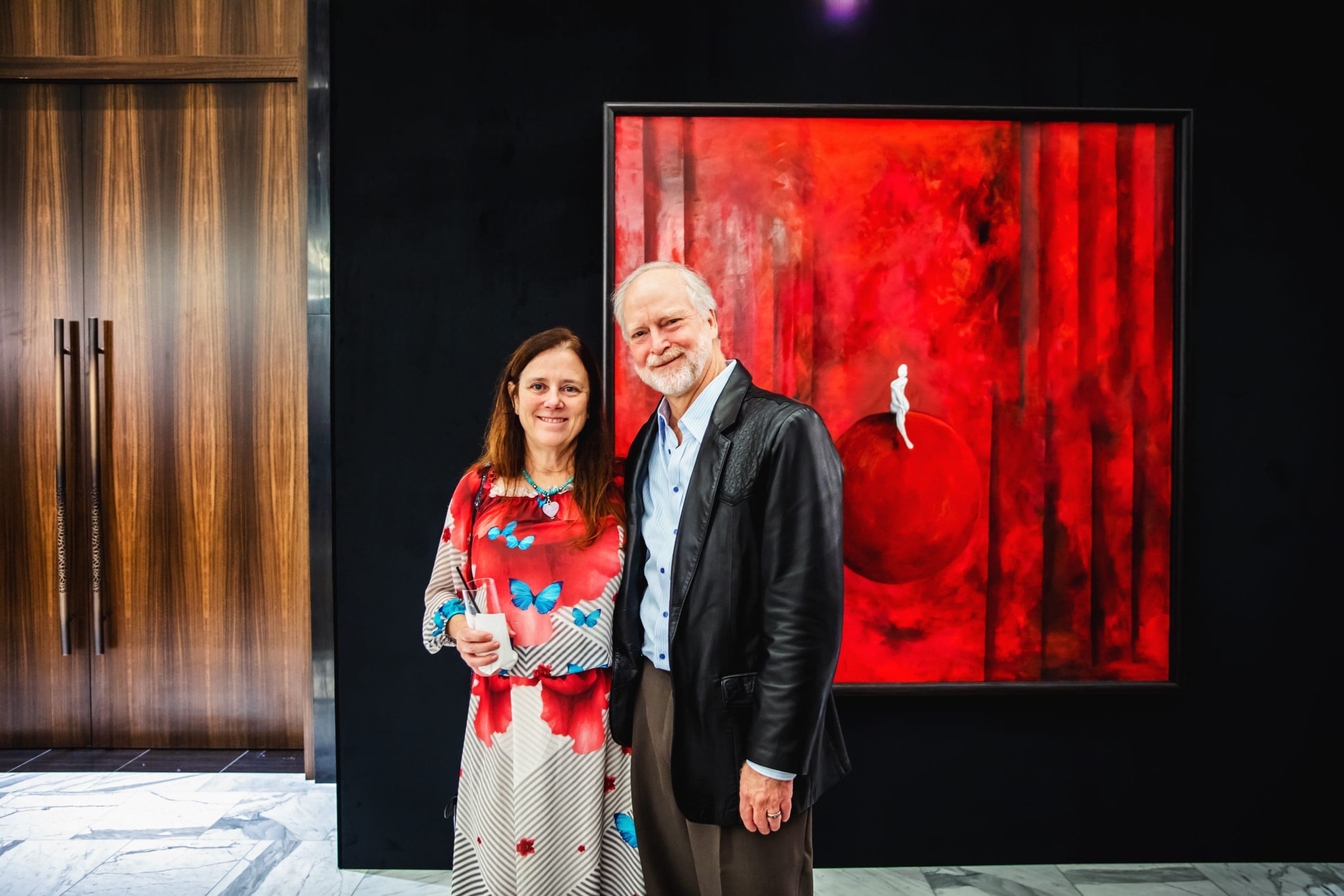 Dr. Debra Harvey, Dr. Patrick Reardon, surgeon and photographer (Photo by Mari Rice)