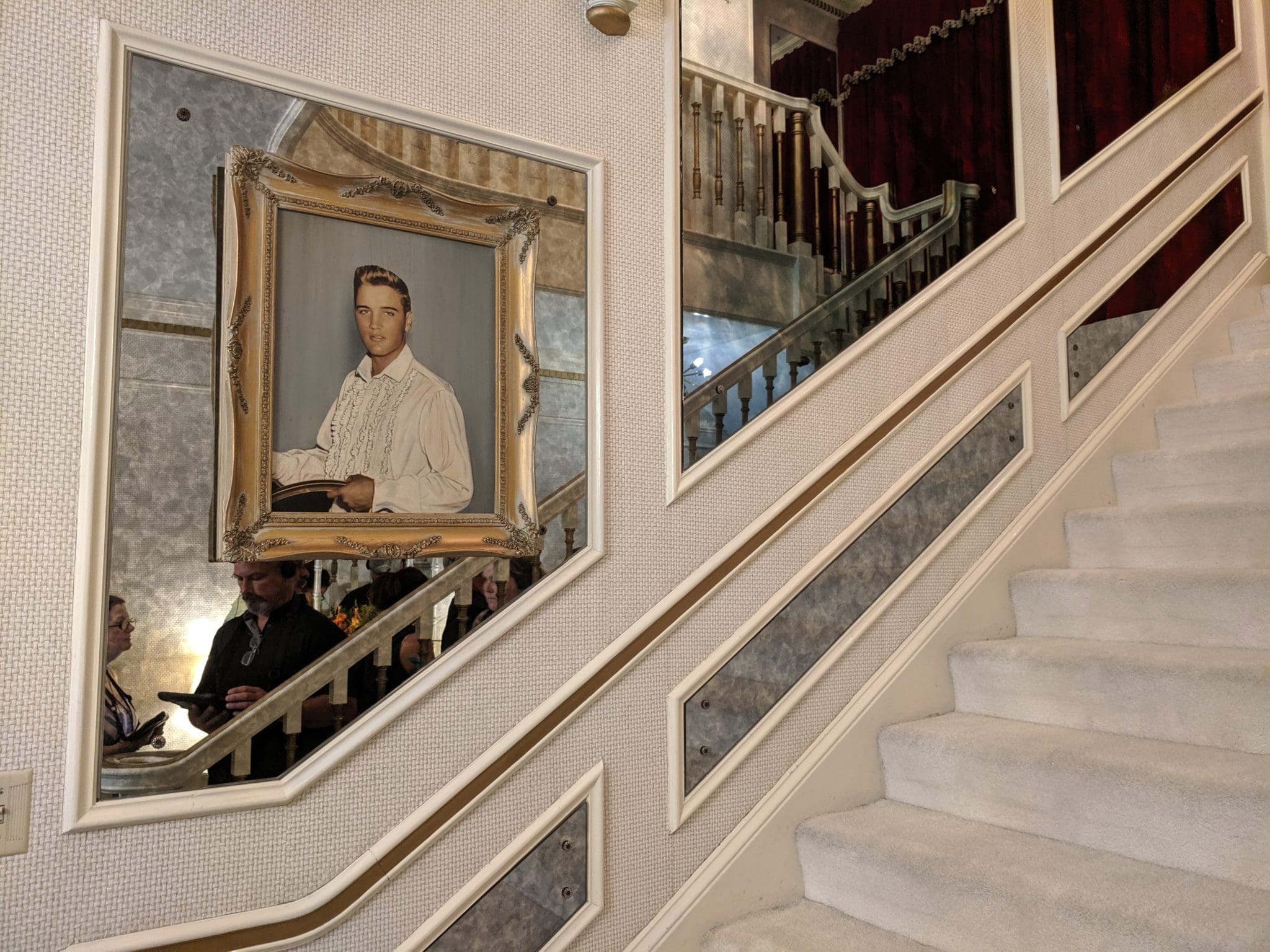 The King holds court in Graceland. (Photo by Ariane Roesch and Zak Miano)