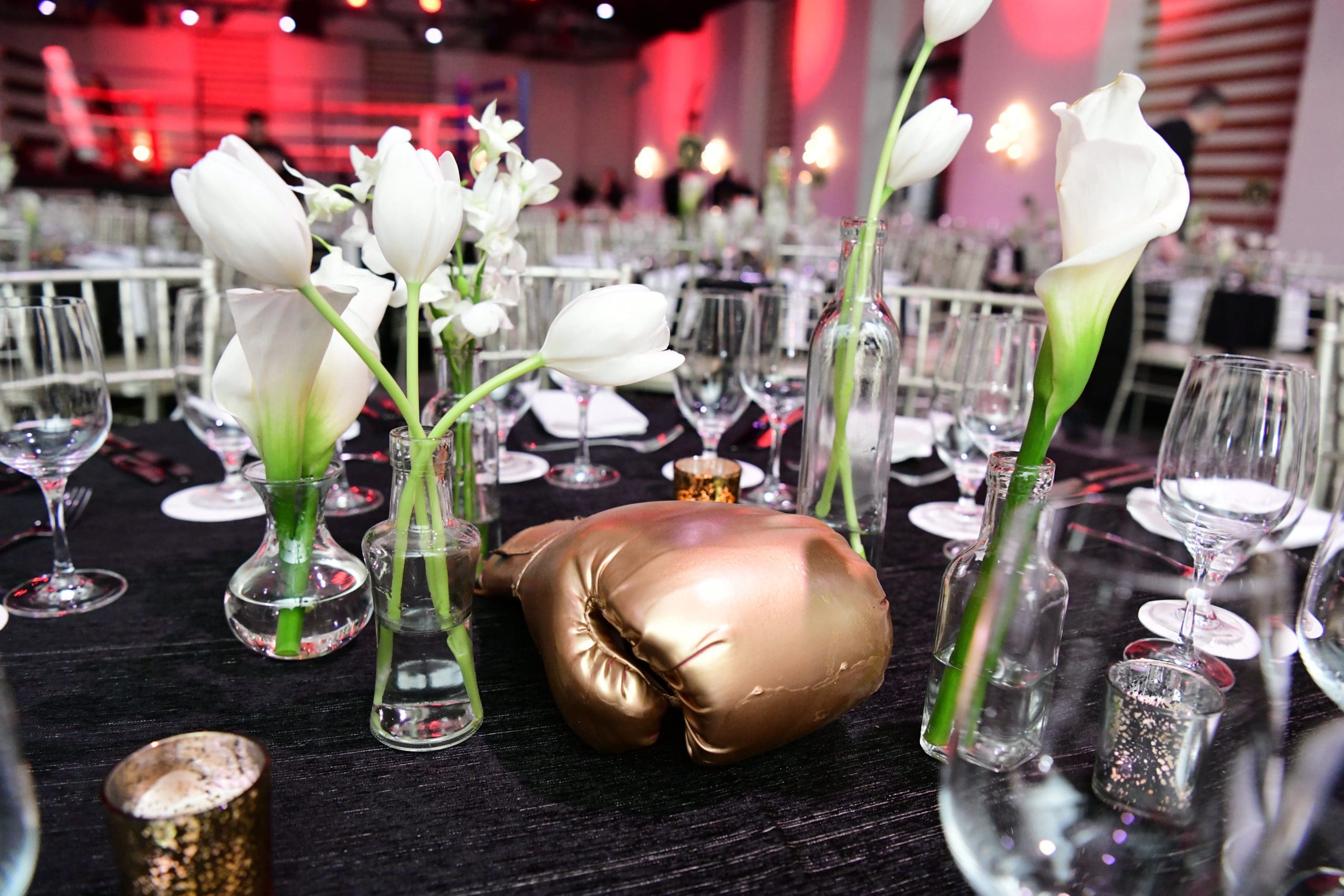 Tablescape decor at Black Tie Boxing (Photo by Daniel Ortiz)