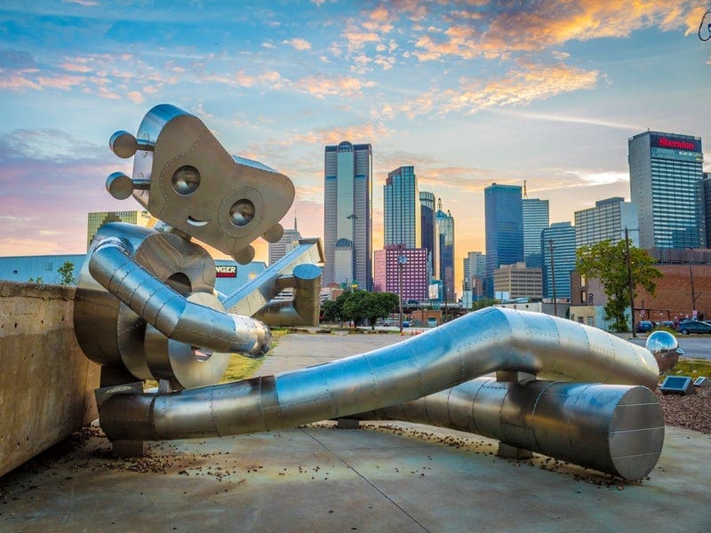 Your Deep Ellum Neighborhood Guide — the Best Restaurants, Bars, Coffee Shops and Nightlife