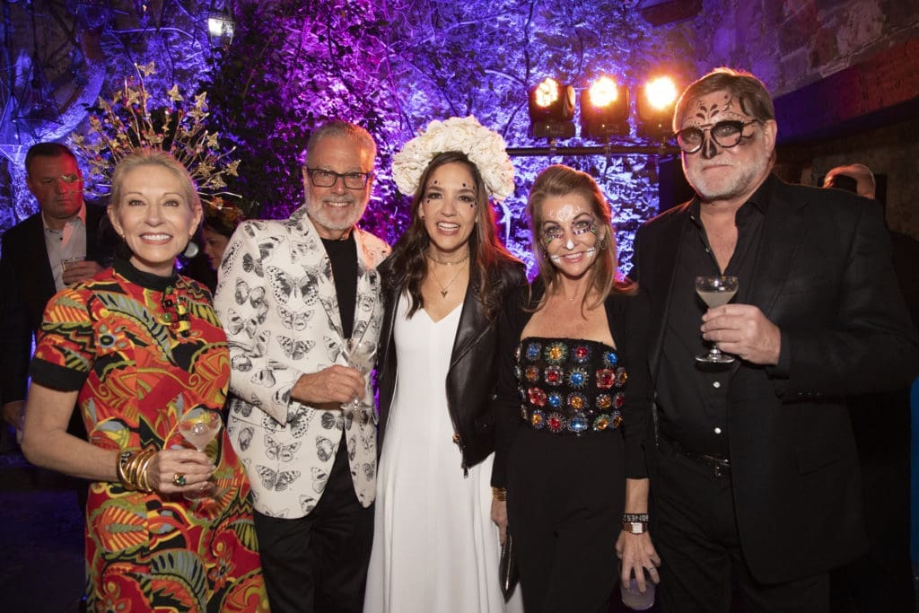 Cindy & Howard Rachofsky, Bertha González Nieves, guest, Harold Spook