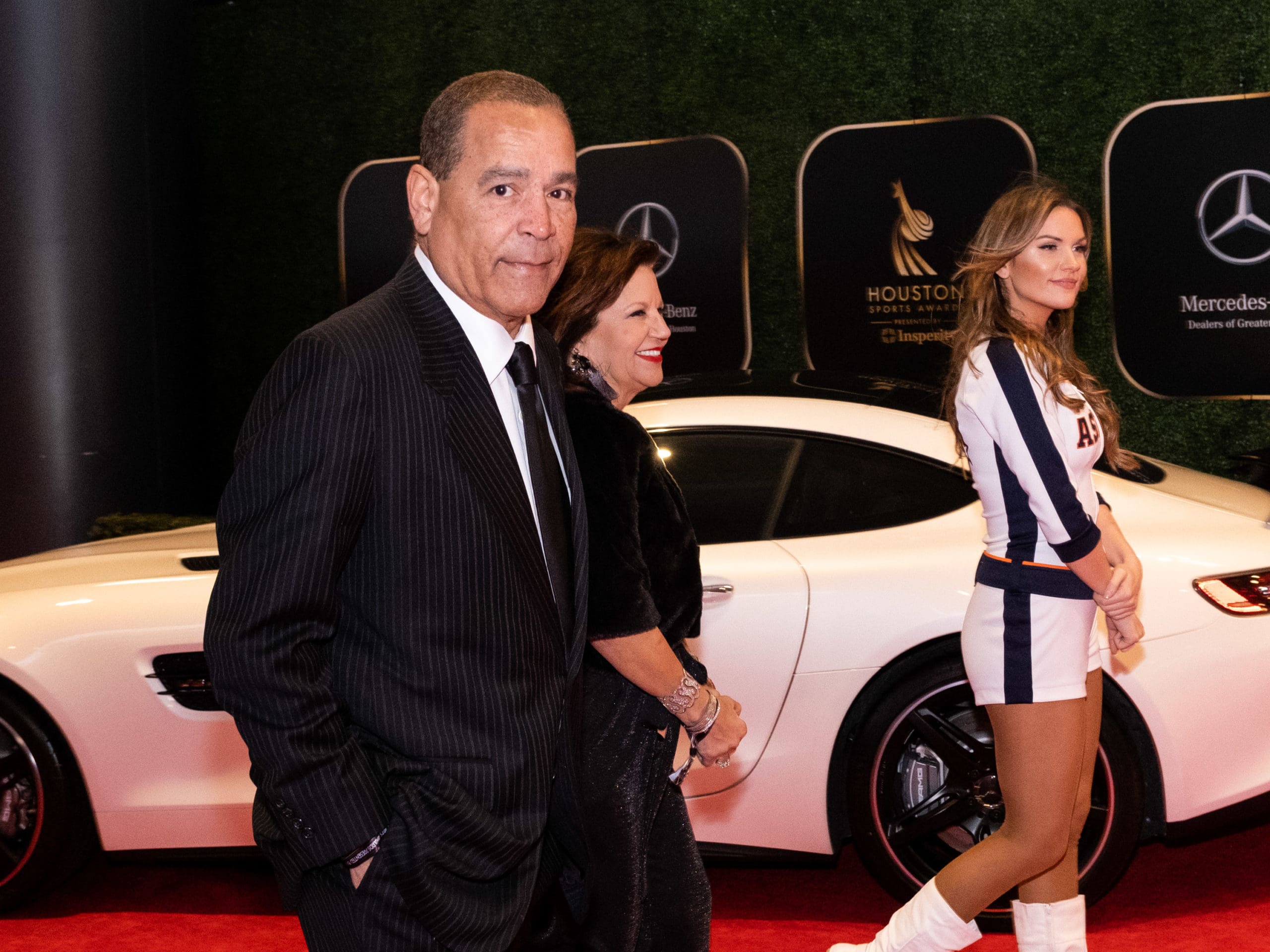 The 2020 Houston Sports Awards honored local heroes and inducted Carl Lewis, Mary Lou Retton and Rudy Tomjanovich into its third Hall of Fame class Tuesday night at the Hilton Americas