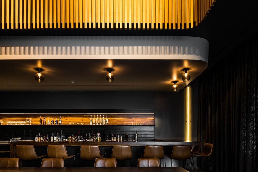 Jettison is a sleek bar for conversation and cocktails. Photography by Robert Yu and Mark Leveno