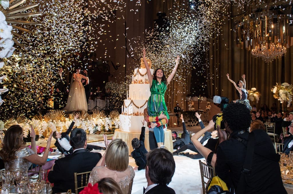 A golden moment at the Houston Ballet 50th anniversary ball at Wortham Theater Center. (Photo by Wilson Parish)