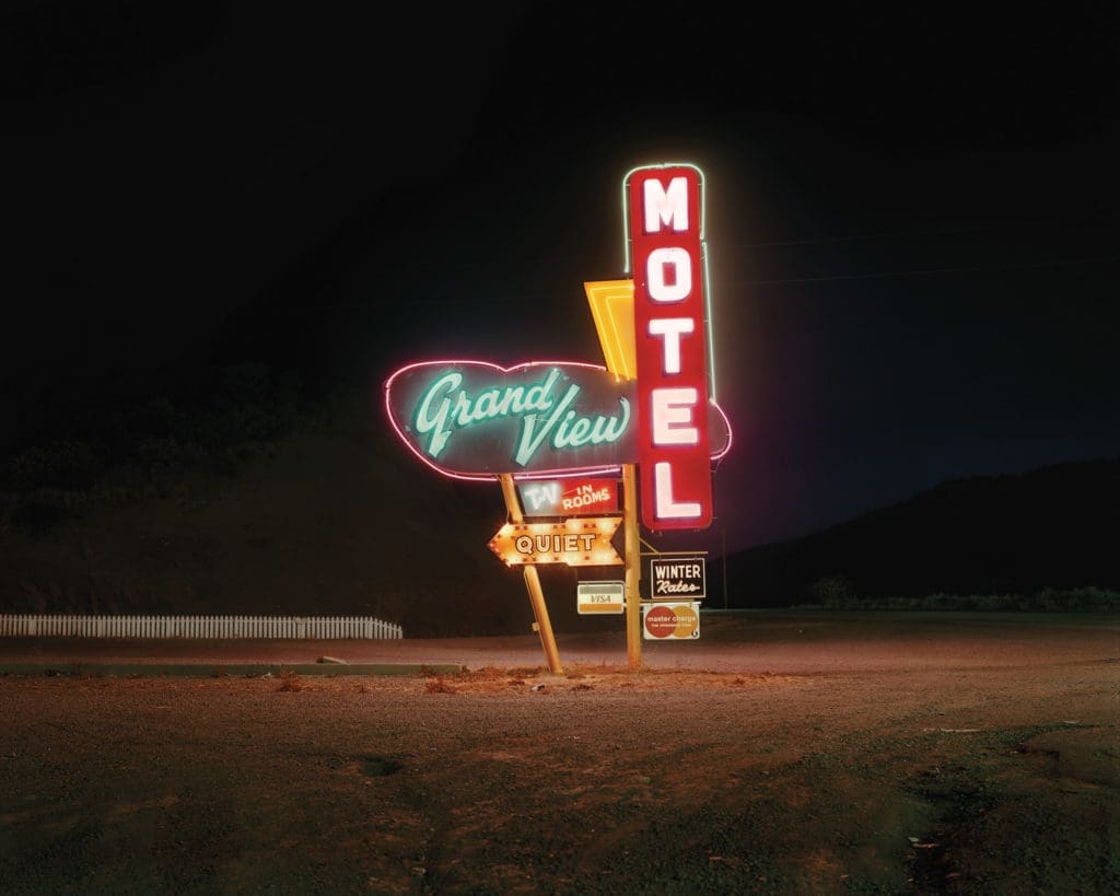 Steve Fitch's "Grand View Motel, Raton, New Mexico, 12/18/80," 1980, printed 2015
