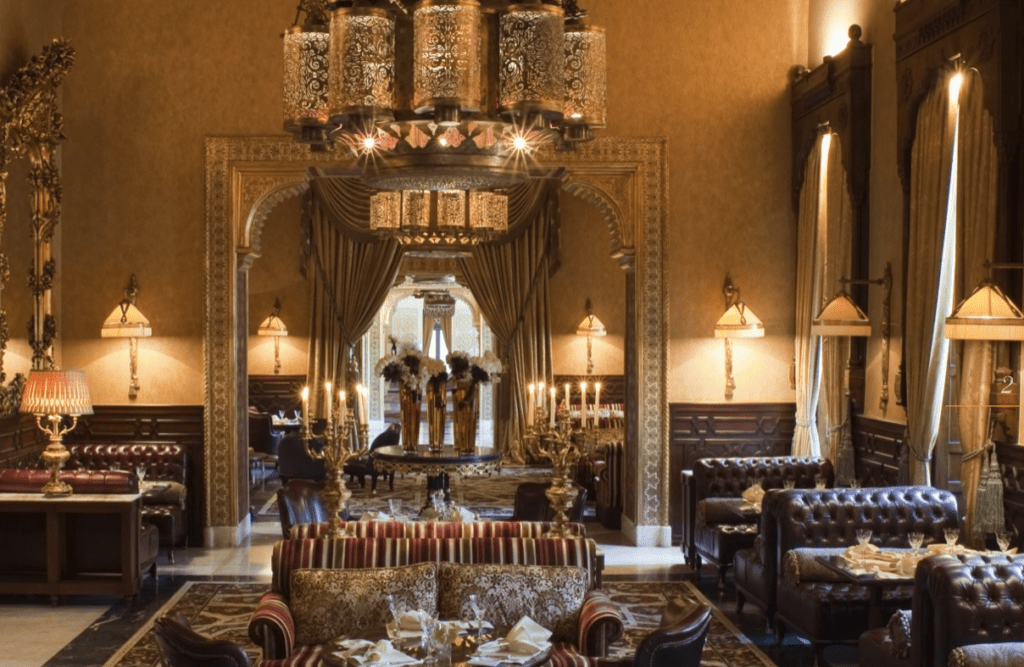The exquisite Saraya Salon in the Cairo Marriott