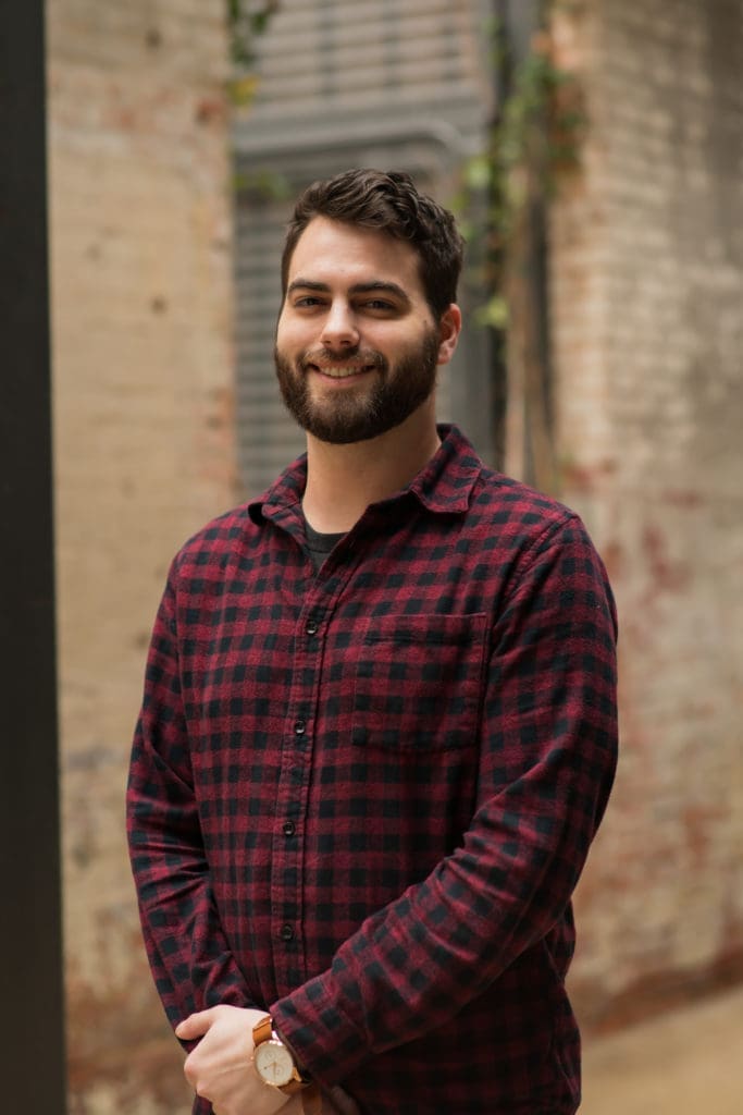 Bartender Jonathan Wise