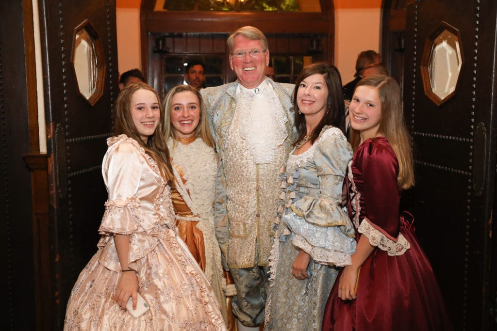 Lily Cromwell, Jordan Johnson, Robert & Leia Cromwell, Margaret Cromwell (Photo by Priscilla Dickson)