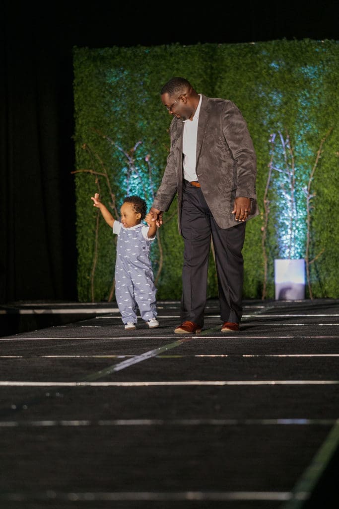Models were students of The Ashford Rise School of Dallas, and accompanied by father figures. 