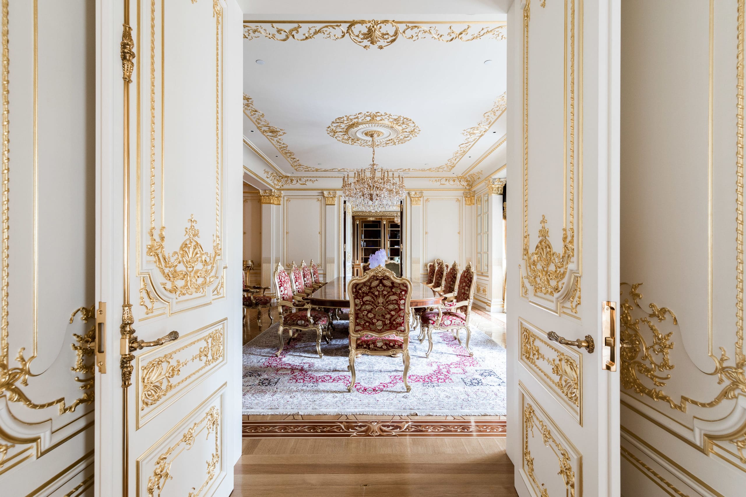 ThePlazaResidences1CentralParkSouth10071009-CentralParkSouthNewYork_Tal_Alexander_DouglasElliman_Photography_88468814_high_res