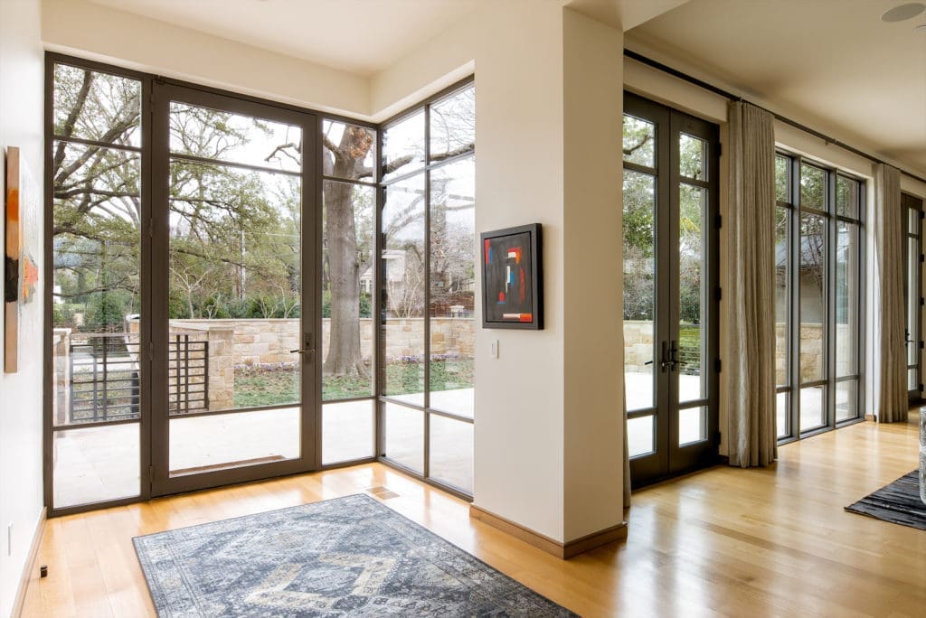 The contemporary gated estate features stunning architecture by Mark Hoesterey of SHM Architects.
