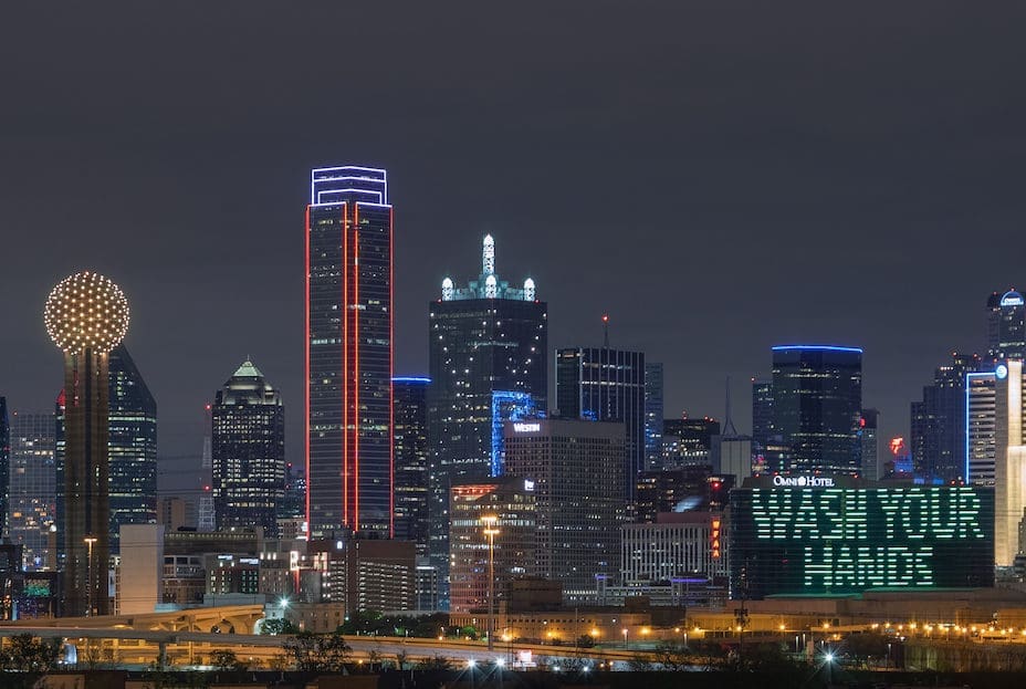 omni-dallas-hotel-led-display-covid-IMG_7626 (Photo by Joseph Haubert)