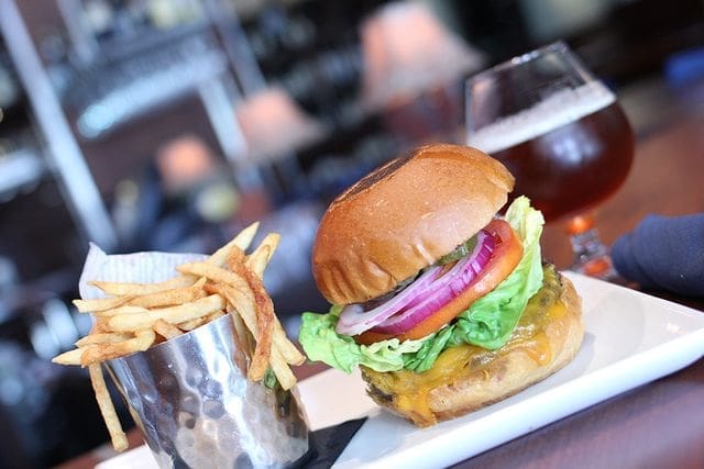 02_Lone Star Burger