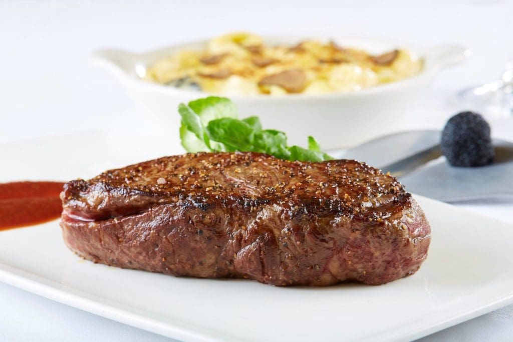 Dakota's was known for their USDA Prime steaks and seafood. (Courtesy Dakota's Steakhouse)